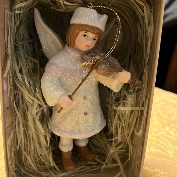 NIB Costco Victorian Child Angel With violin  Christmas Ornament 6" Porcelain - Picture 1 of 4